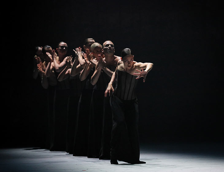 Teil 2: „Le Sacre du Printemps“ im Gärtnerplatztheater (©Foto: Marie-Laure Briane) 